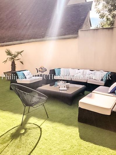 Image No.29-6 Bed House for sale