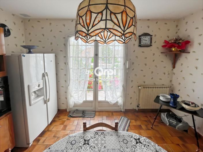 Image No.12-4 Bed House for sale