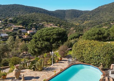 1 - Le Lavandou, House