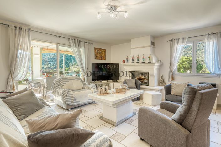 Image No.5-3 Bed House for sale