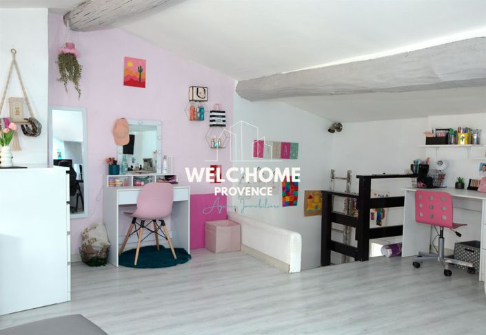 Image No.12-2 Bed House for sale