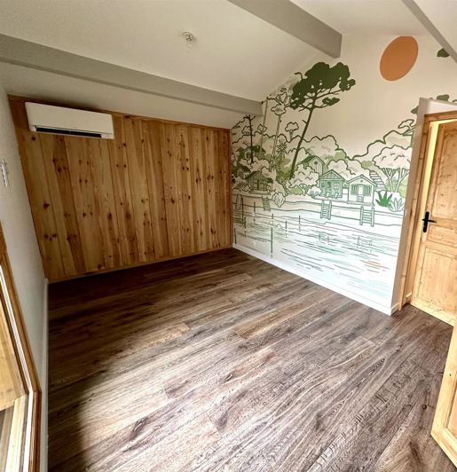 Image No.21-House for sale