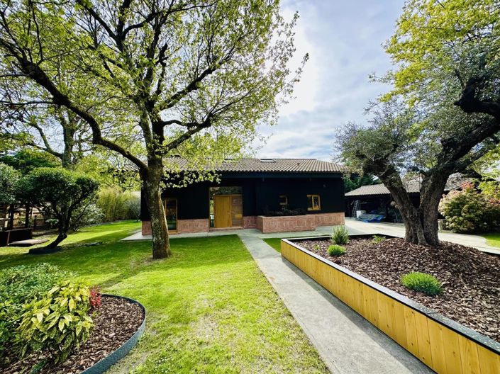 Image No.3-House for sale