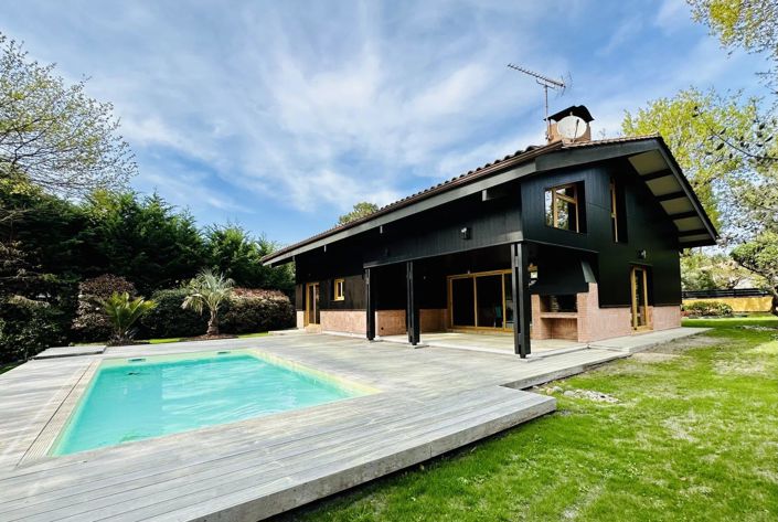 Image No.5-House for sale