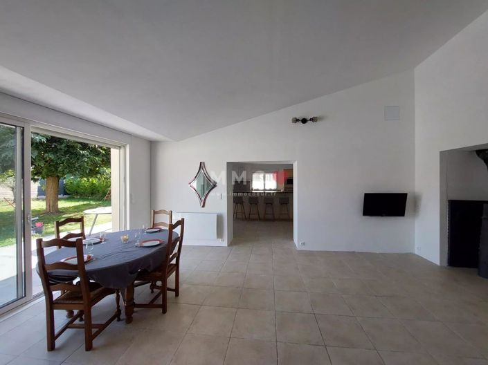 Image No.7-4 Bed House for sale