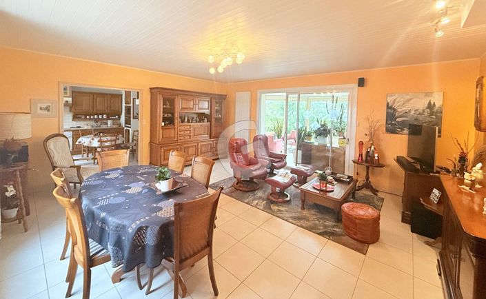 Image No.3-3 Bed House for sale