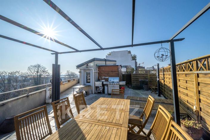 Image No.17-Maison de 5 chambres à vendre à Suresnes