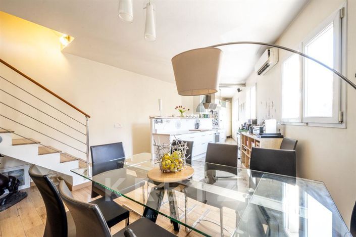 Image No.4-5 Bed House for sale