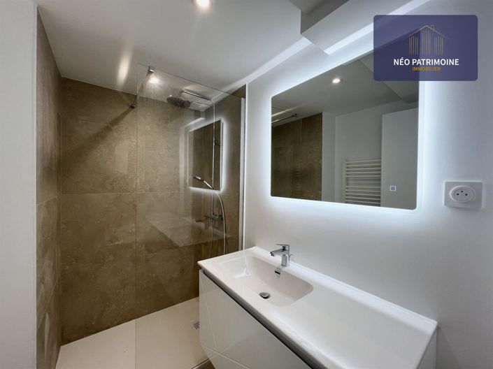 Image No.12-Appartement de 2 chambres à vendre à Bordeaux