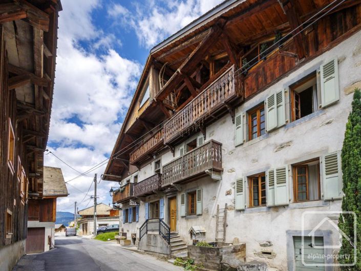 Image No.4-Propriété de 8 chambres à vendre à Haute-Savoie