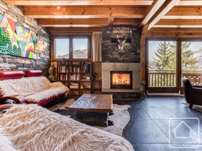 Image No.2-4 Bed Property for sale