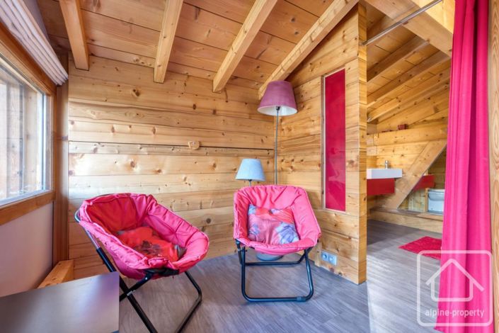 Image No.22-4 Bed Property for sale