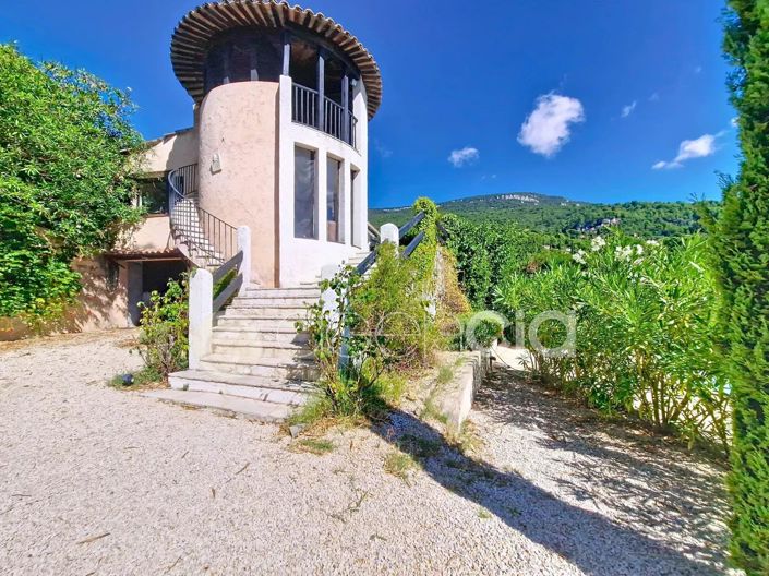 Image No.26-5 Bed House for sale