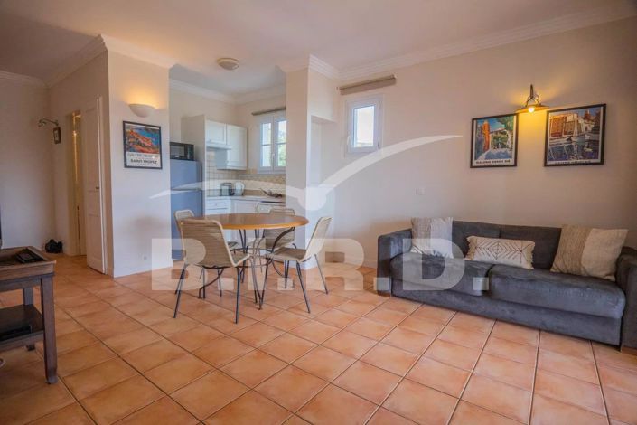 Image No.4-Appartement de 2 chambres à vendre à Grimaud