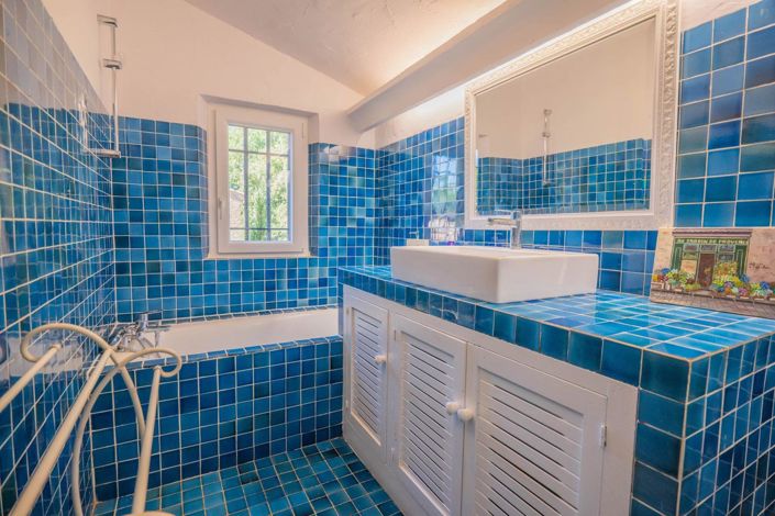 Image No.13-3 Bed House for sale