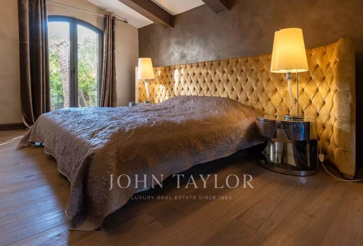 Image No.14-5 Bed House for sale