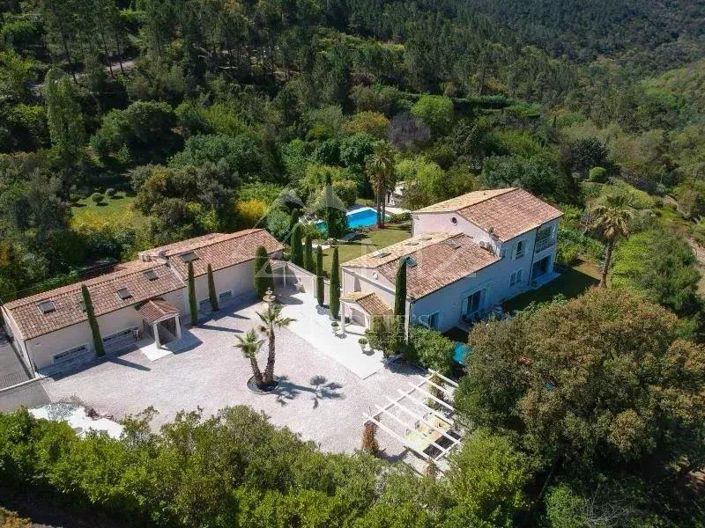 Image No.3-5 Bed House for sale