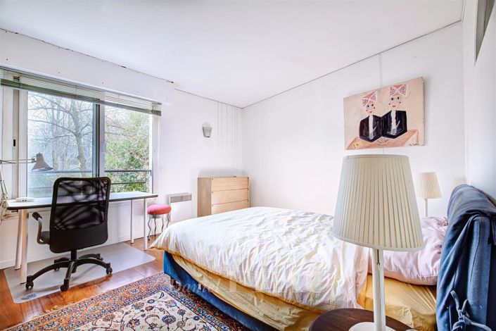 Image No.8-5 Bed Apartment for sale