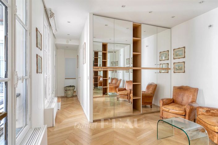 Image No.11-3 Bed Apartment for sale