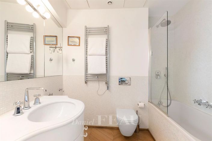 Image No.14-3 Bed Apartment for sale