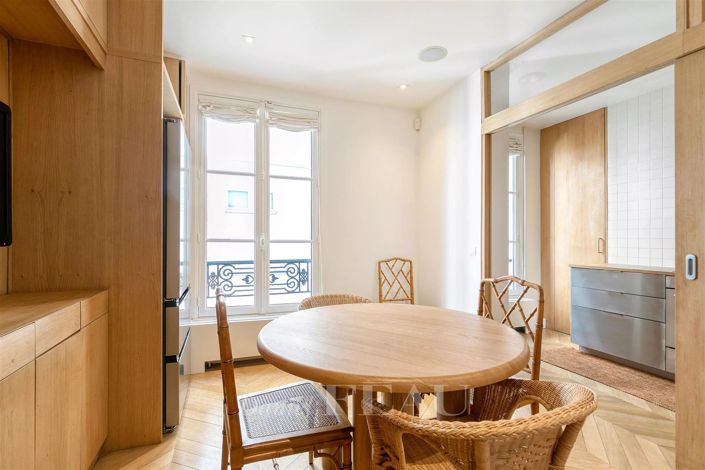 Image No.8-3 Bed Apartment for sale