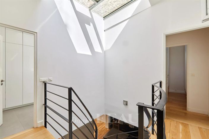 Image No.11-4 Bed House for sale