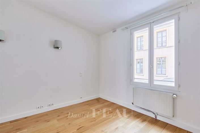 Image No.14-4 Bed House for sale