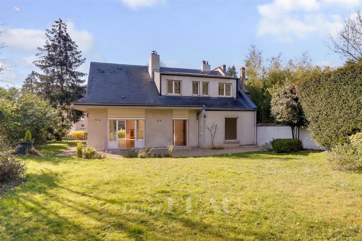 Image No.14-5 Bed House for sale