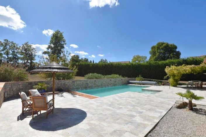 Image No.23-4 Bed House for sale