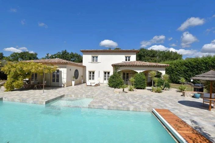 Image No.3-4 Bed House for sale