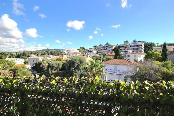 Image No.8-Apartment for sale