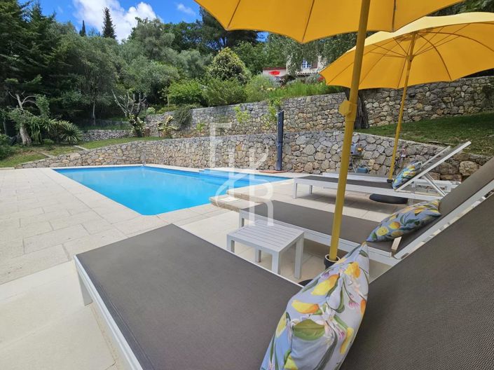 Image No.6-4 Bed House for sale