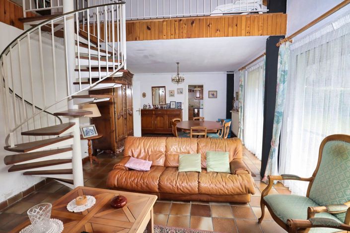 Image No.4-4 Bed House for sale