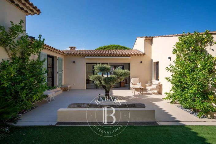 Image No.7-4 Bed House for sale