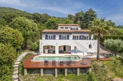 Maison de 5 chambres à vendre à Grasse