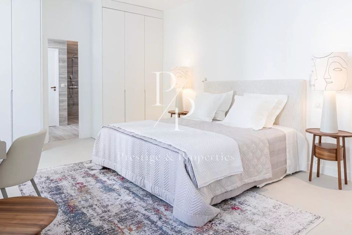 Image No.5-3 Bed House for sale