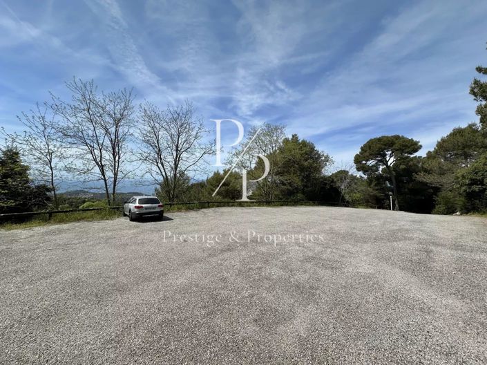 Image No.9-House for sale