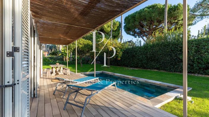 Image No.8-3 Bed House for sale