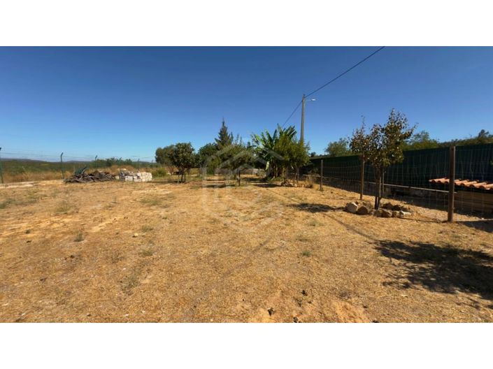 Image No.13-2 Bed House for sale