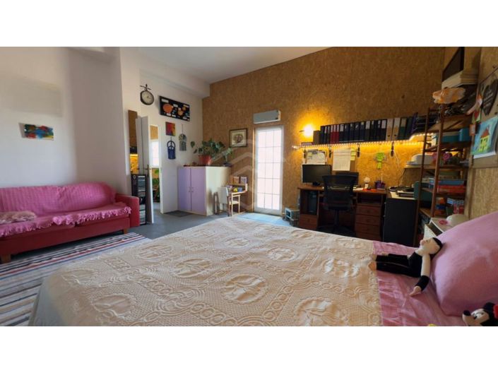 Image No.26-2 Bed House for sale