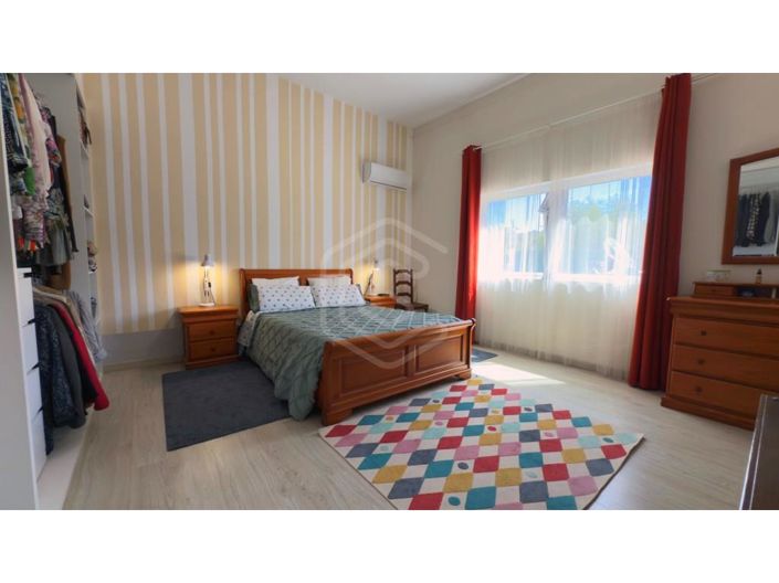 Image No.27-2 Bed House for sale