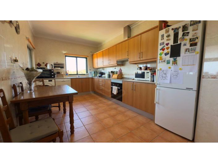 Image No.37-2 Bed House for sale