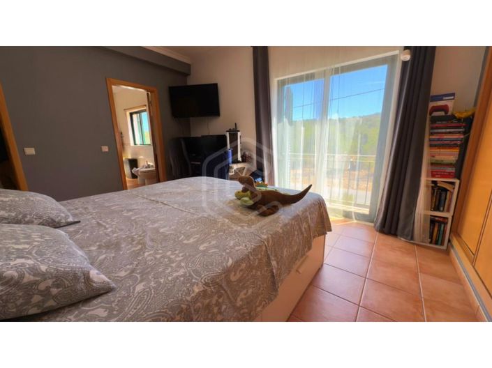 Image No.43-2 Bed House for sale