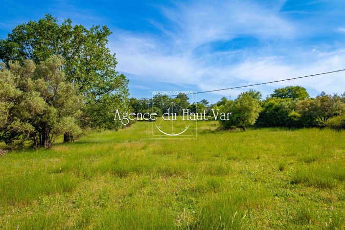 Image No.11-3 Bed House for sale