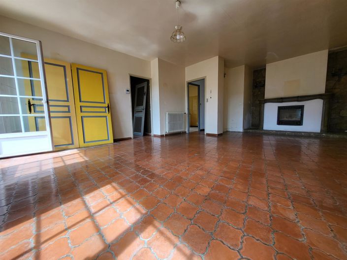 Image No.5-3 Bed House for sale