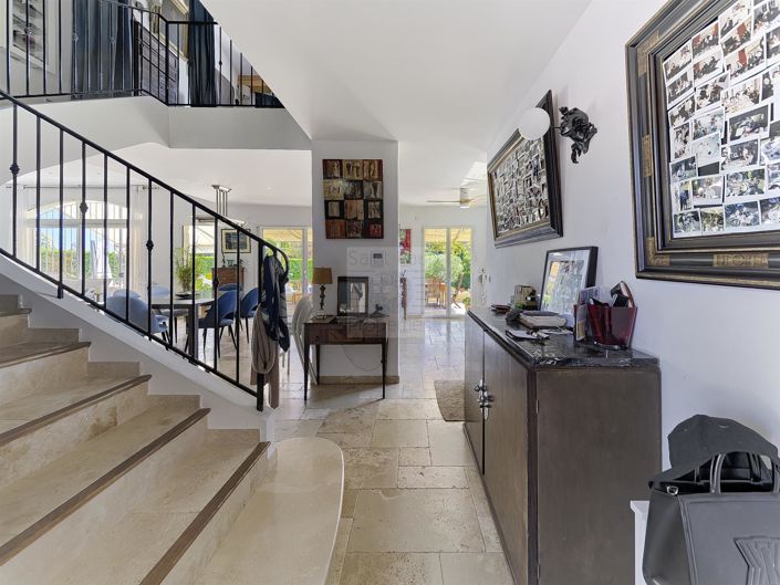 Image No.16-4 Bed House for sale