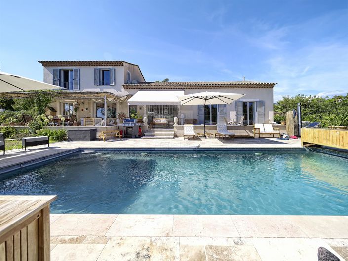 Image No.2-4 Bed House for sale