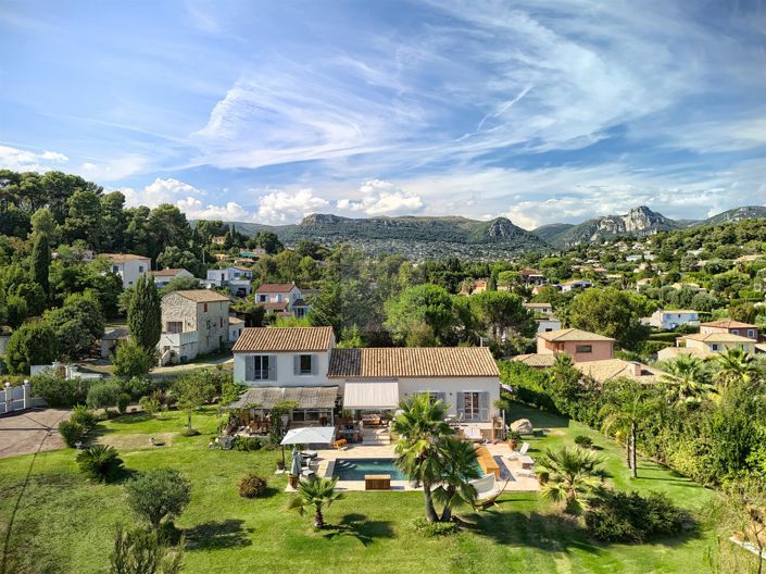 Image No.21-4 Bed House for sale