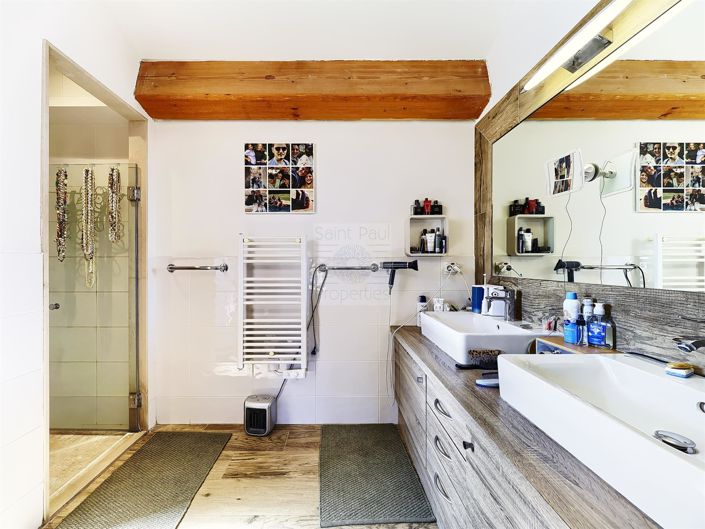 Image No.8-4 Bed House for sale