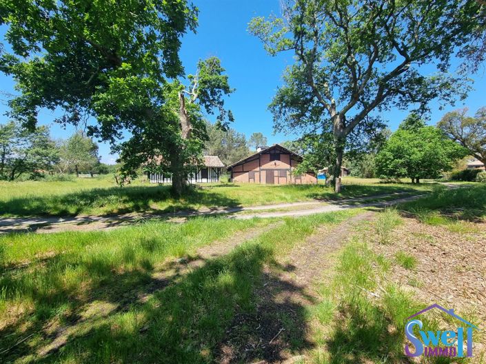 Image No.1-4 Bed House for sale